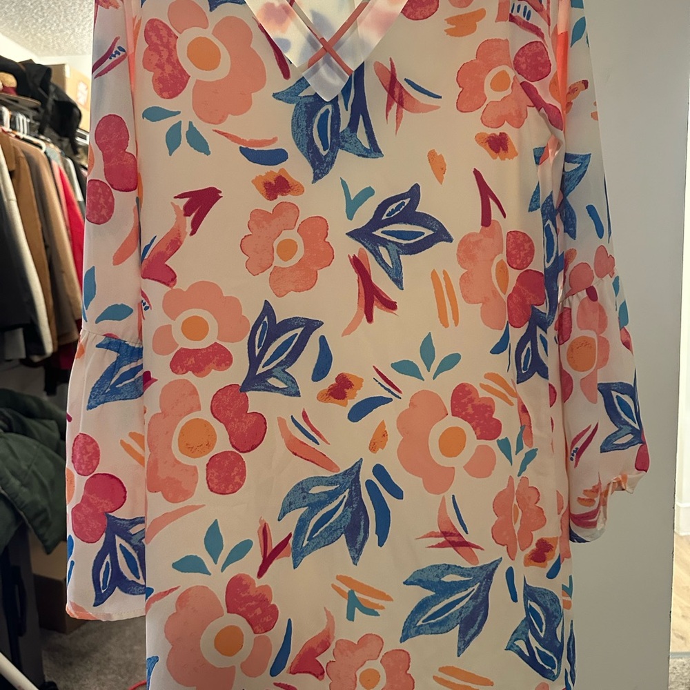 Floral Print Dress with V-Neck